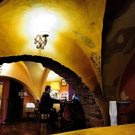 Cerami15 卡塔尼亚